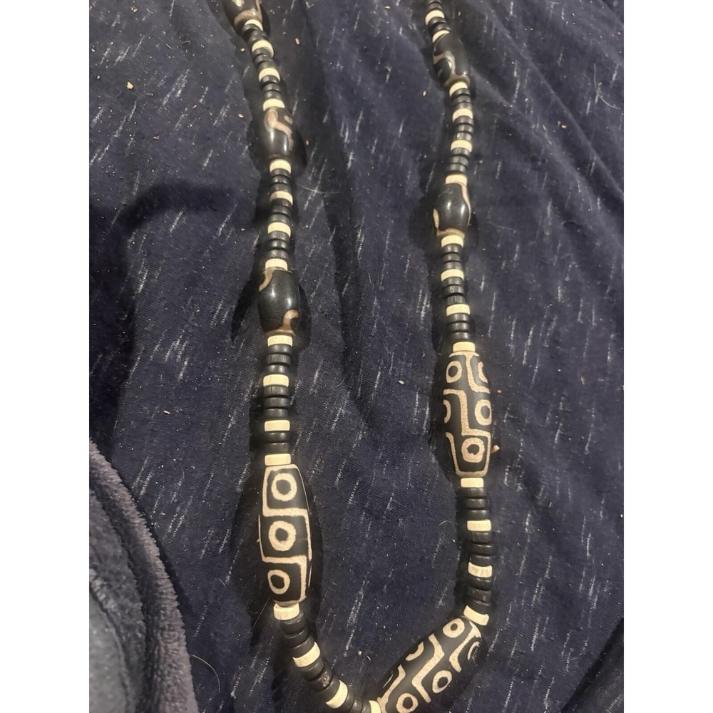 Tibetan 9 Eye Dzi Bead Necklace Ethnic Spiritual Asian Jewelry Black Cream